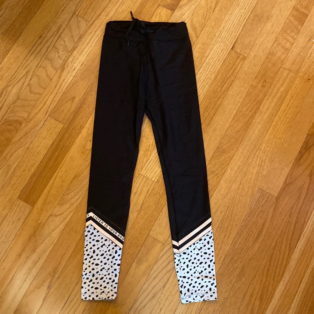 Sarah’s Day x WFA leggings.
